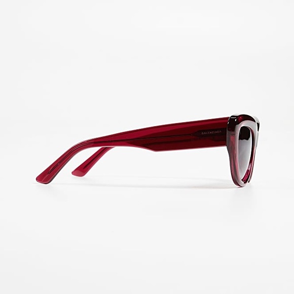Balenciaga cherry red cat eye sunglasses - Picture 3 of 8